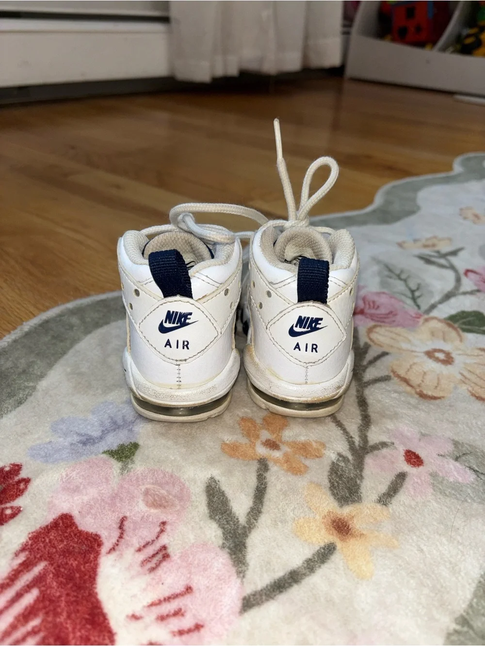 Nike air max Kids White and Navy blue Chunky Sneakers